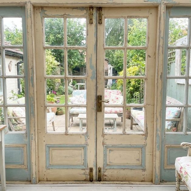 Vintage Shabby Chic Style